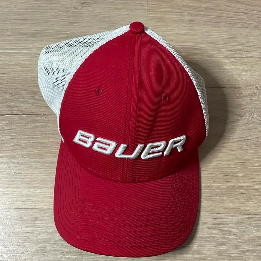 Bauer Small-Medium Mesh-back Cap/Hat. White and Red. Some Discolouration
